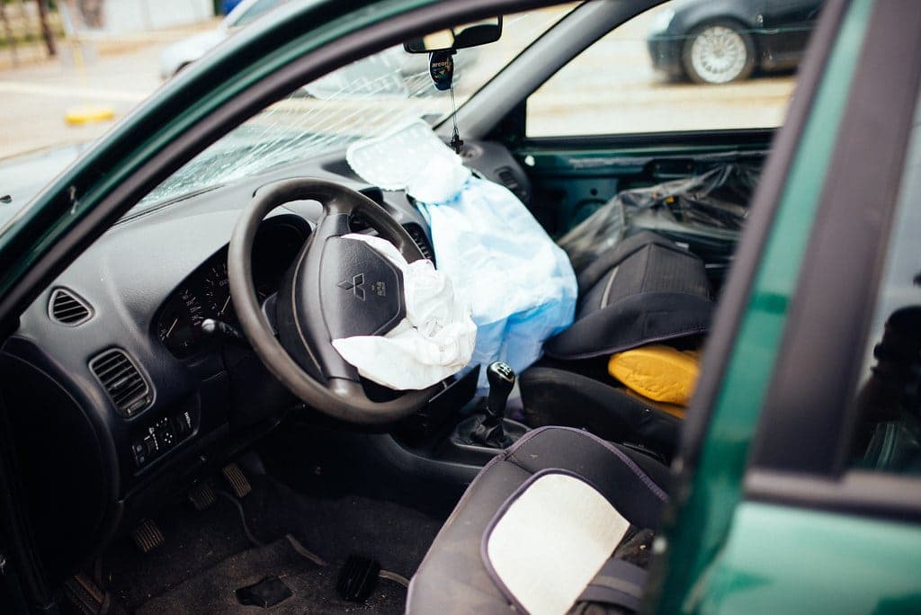 Airbag Açan Araç Alınır Mı?